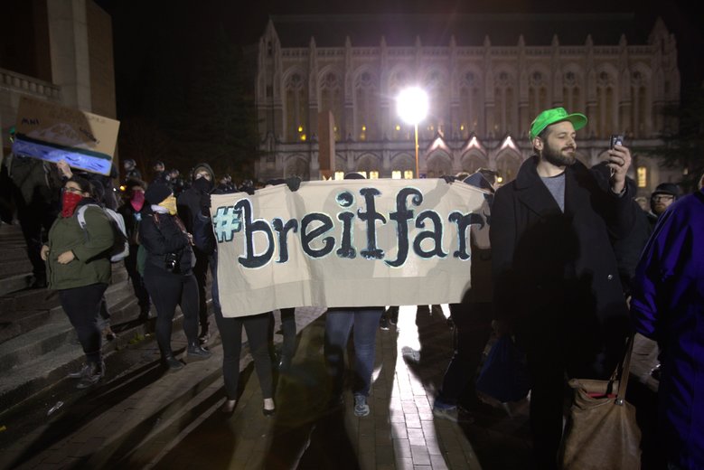 Protesters, anarchists and observers mingle in Red Square outside the hall where Milo Yiannopoulos was to speak. (Dean Rutz/The Seattle Times)