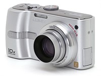 Throwback Thursday: Panasonic Lumix DMC-TZ1, travel zoom pioneer