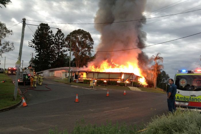 Kandanga Hotel on fire