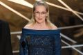 Meryl Streep (with Javier Bardem) wore Elie Saab to the Oscars after cancelling an order for a Chanel couture gown.