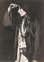 Zitkala-Sa.jpg