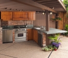 How Much Does an Outdoor Kitchen Cost?