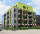 Algae blooms for carbon positive buildings