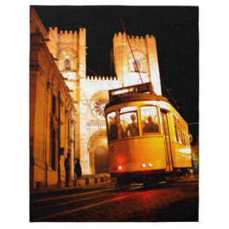 Lissabon-Tram nachts Jigsaw Puzzle