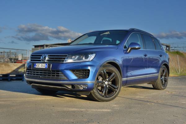 2017 Volkswagen Touareg Wolfsburg Edition Review - Aging SUV Gets Some New Claws