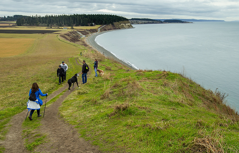 The Bluff Trail at Ebey’s Landing State Park is a 5.6 mile hike overlooking Puget Sound and the islands with a altitude gain of 260 feet.