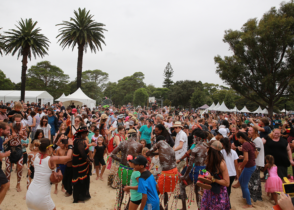 Yabun Flash mob