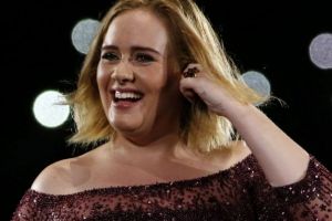 Adele charmed fans in the first of her two shows at the Gabba.