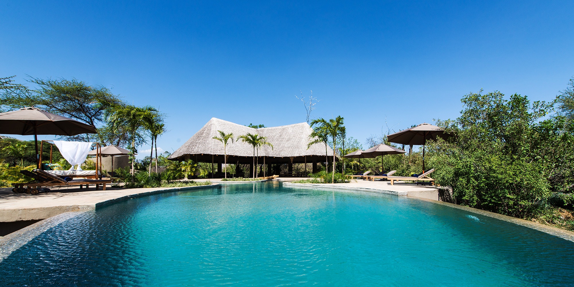 Finchhattons tsavo west luxury infinity pool