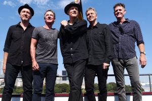 Midnight Oil announce a new tour after 15 years . Partially provoked by the political climate. 