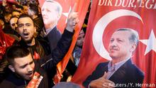 Demonstration for Erdogan in Rotterdam (Reuters/Y. Herman)