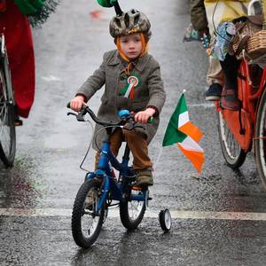 Participants take part in the St Patrick's Day parade on the streets of Dublin. 2017.