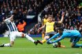 Hal Robson-Kanu scores West Bromwich Albion's second goal.