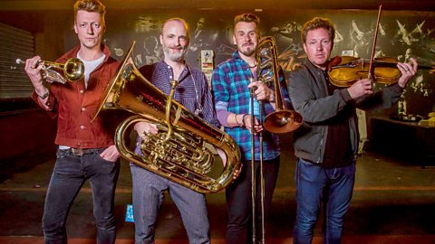 Travis with the BBC SSO at the Barrowland