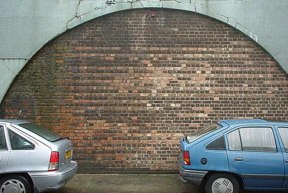 Brixton Station Road railway arches - archive photos of a lost Brixton, London UK taken in January 2001