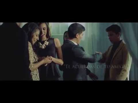 Adriel Favela "Te Acuerdas De Tu Amiga" (Video Oficial)