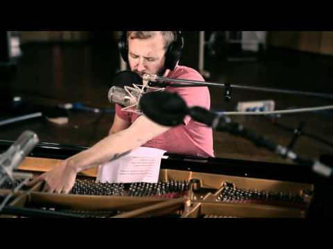 Bon Iver at AIR Studios (4AD/Jagjaguwar Session)