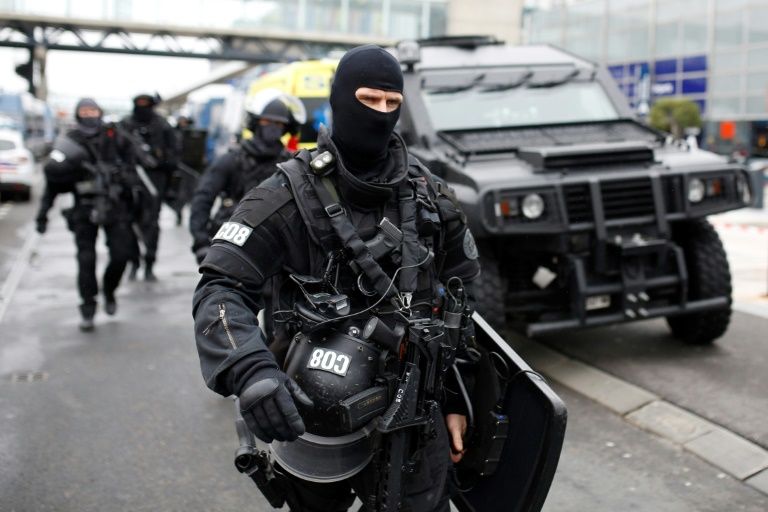 Held For Supplying Gun To Paris Airport Attacker