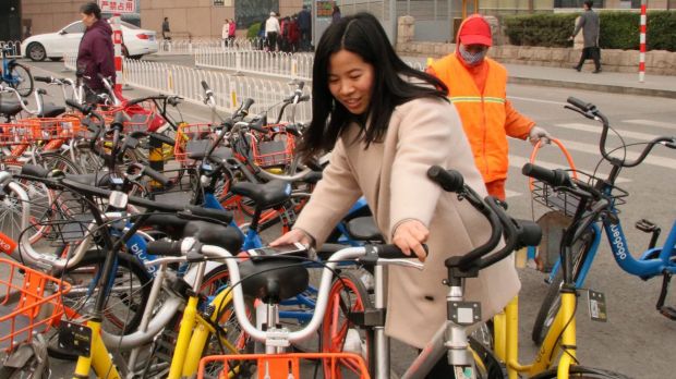 Li Xiang, 28 says she can halve her commuting time by using shared bikes.