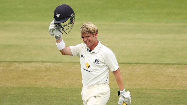 Marcus Harris celebrates his ton
