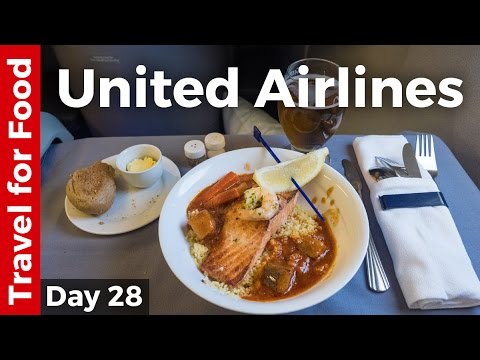 United Airlines Business Class from Lisbon to New York City (and NYC Pizza)