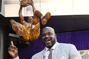 Shaquille O'Neal poses after the unveiling of his statue in front of Staples Center, Friday, March 24, 2017, in Los ...