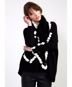 Naomi Tassel Scarf in Black with White Tassels