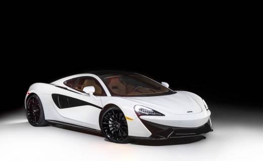 Perfect For Summer - McLaren’s Variable Roof 570GT MSO For Pebble Beach