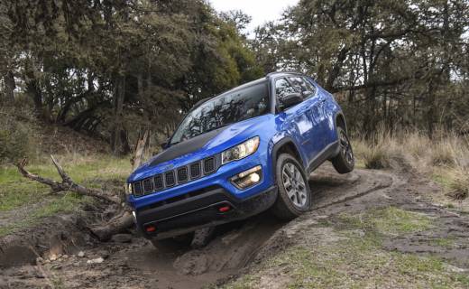 2017 Jeep Compass International Preview Drive | Bigger, Bolder, More Premium Junior Jeep