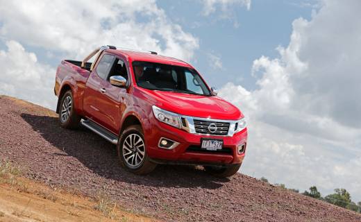 Nissan NP300 Navara REVIEW | 2016 Single Cab, King Cab, Dual Cab - Nissan's Workhorses Arrive ready For Duty