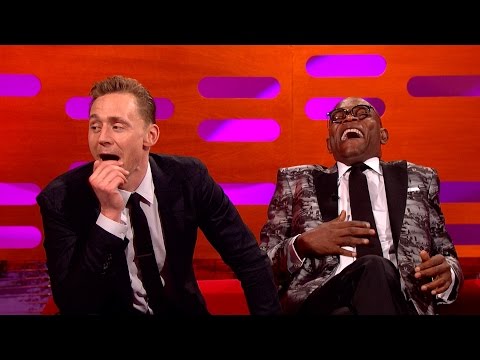 Tom Hiddleston's pole dancing fan art - The Graham Norton Show - Series 19 Episode 7 Preview - BBC