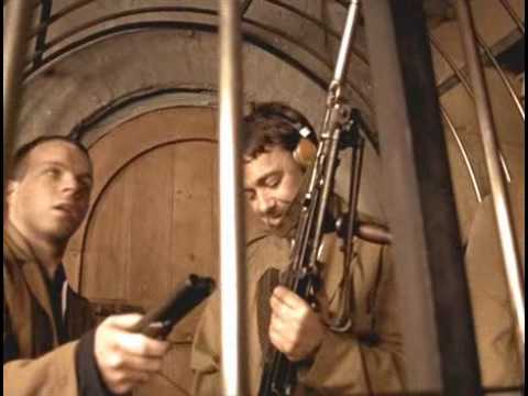 Lock, stock and two smoking barrels [bren gun first scene] napisy PL