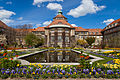 Edificio principal, Jardín Botánico, Múnich, Alemania 2012-04-21, DD 04.JPG