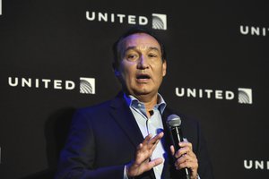 In this Thursday, June 2, 2016, file photo, United Airlines CEO Oscar Munoz speaks in New York during a presentation of the carrier's new Polaris service, a new business class product that will become available on trans-Atlantic flights.