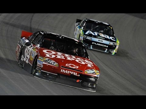 11/20/11 - Homestead - Stewart wins title in closest points battle ever over Edwards