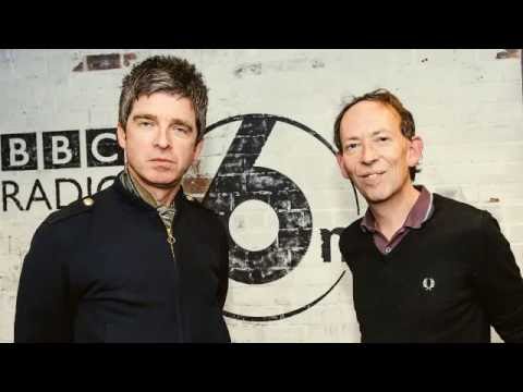 Noel Gallagher and Steve Lamacq on BBC Radio 6 Music 10 Dec 2016