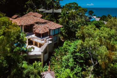 Pristine Port Douglas mansion Tanamera is waiting to become a home