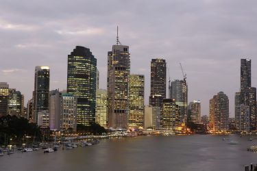 Brisbane house prices fall: Largest quarterly drop since 2011