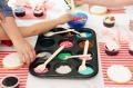 Cupcake decorating : <a href="http://bronniebakes.com/2013/02/01/how-to-host-a-cake-decorating-party/" ...