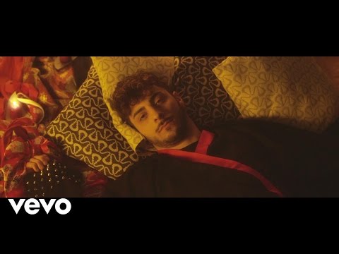 Charlie Charles - Bimbi ft. Izi, Rkomi, Sfera Ebbasta, Tedua, Ghali