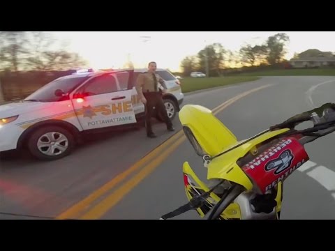 10 Minute Dirtbike Chase with Police!!