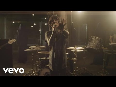 Bring Me The Horizon - Can You Feel My Heart