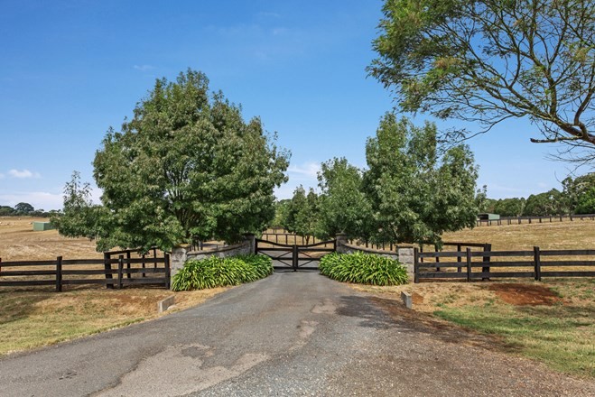 Picture of 37 Boundary Road, Romsey