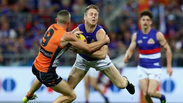 Grand final preview?: Giants v Bulldogs shapes as a key battle. 