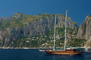 Cruising the Amalfi Coast with Peter Sommer Travels Italy.