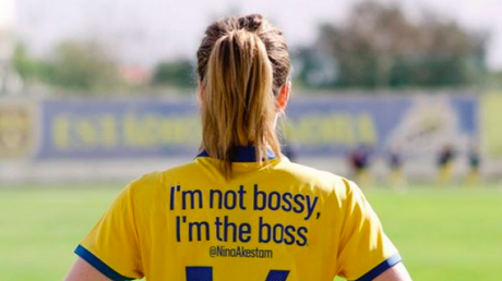 Swedish footballer Hanna Folkeson shows off her new jersey.