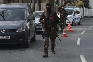 Turkish special security force members patrol near the scene of the Reina night club following the New Year's day attack, in Istanbul, Wednesday, Jan. 4, 2017.