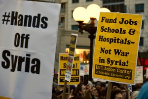 Protest against U.S. military actions in Syria in New York City in 7 April 2017