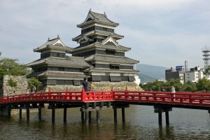 Matsumoto Castle and its red bridge.