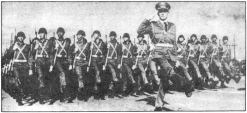 photo, Cuban army goose-stepping